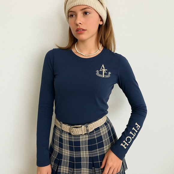 Vintage Y2K Abercrombie &‎ Fitch Long Sleeve Tee Womens Medium Navy Blue Preppy - Picture 1 of 10